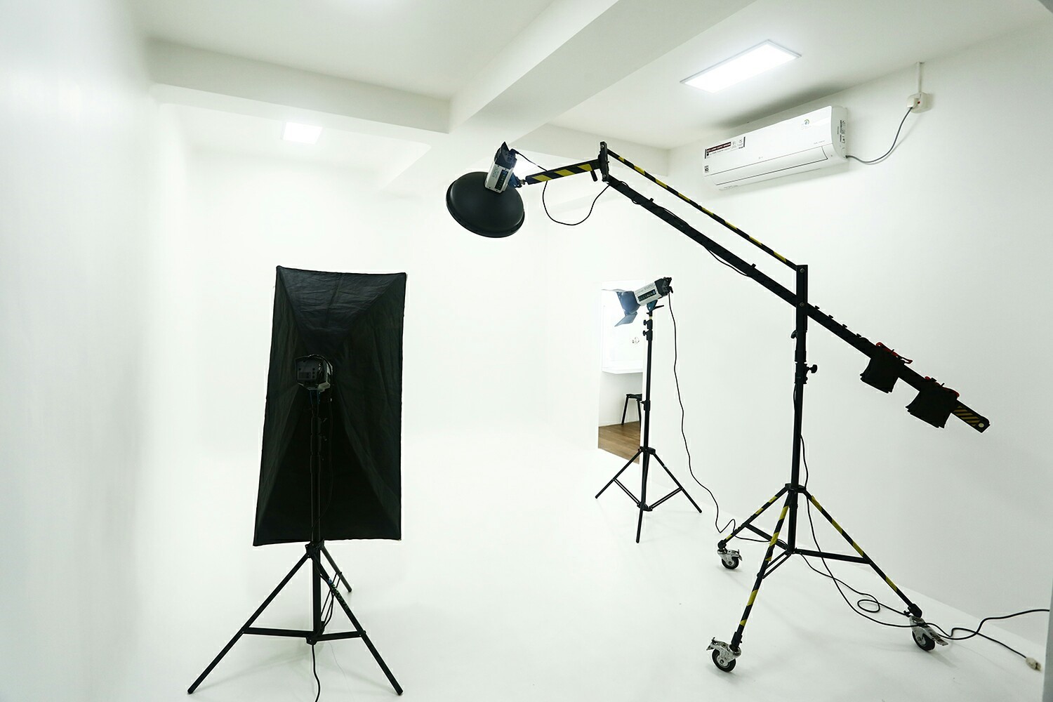 Paket Sewa Studio 2